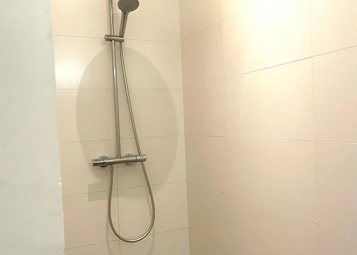 Apartment Close To Campus